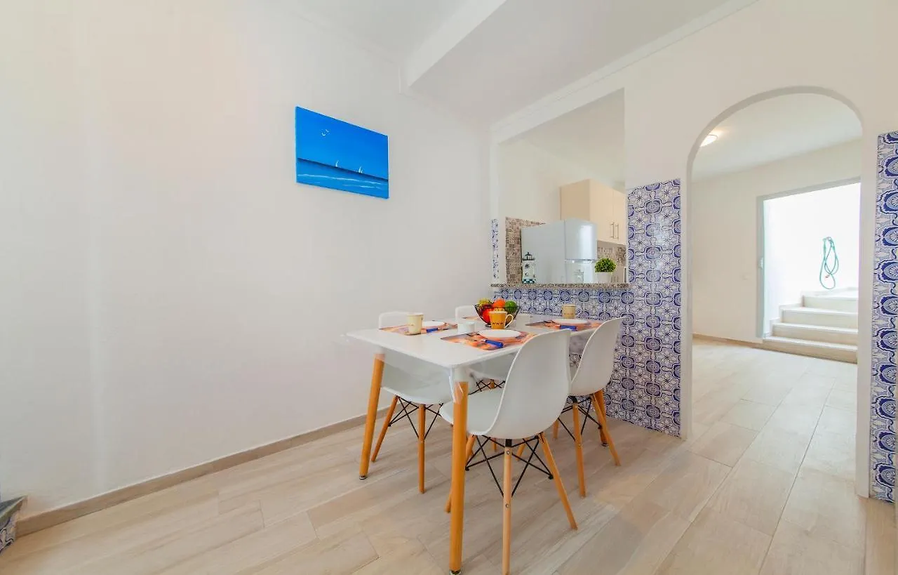 B21 - Oliveira Cozy Flat Apartment Lagos 0*,